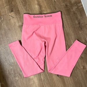 Outdoor Voices pint ribbed leggings